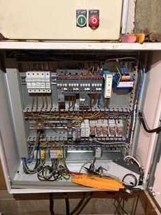 electrician rainham star delta motor control 2
